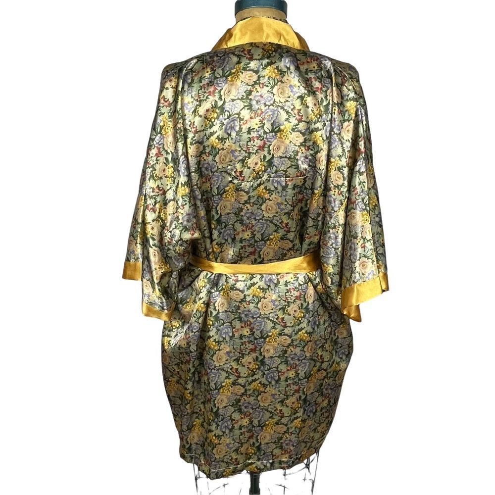 Contessa Di Roma Sleep Set Liquid Satin Lingerie Robe Tank Shorts Hang… - Picture 4 of 16